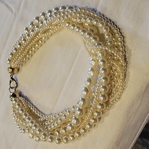 Pearl Necklace, Costume,EUC,1980's
